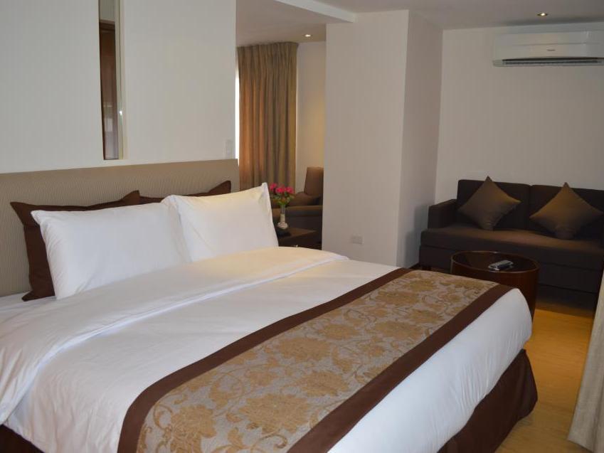 Sir William'S Hotel Quezon City Exterior foto